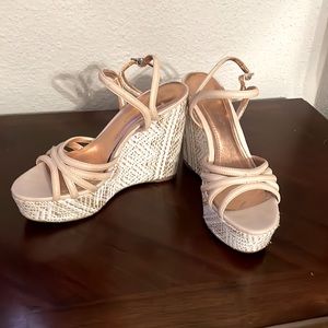 BCBG GENERATION WEDGE SHOES
